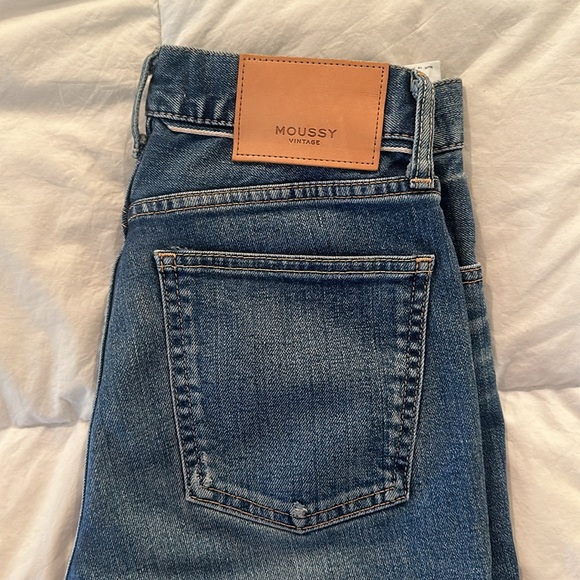 Moussy Vintage Skinny Leg Jeans - Picture 11 of 16